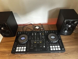 DDJ 800 + 2 JBL Mk Series 3 Speakers - Picture 1 of 5
