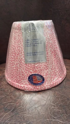 NUEVO Pantallas para Lámpara de Mesa Pequeña Repetición Rosa Patrón 4"x8"x6.5" Foto 1 de 3