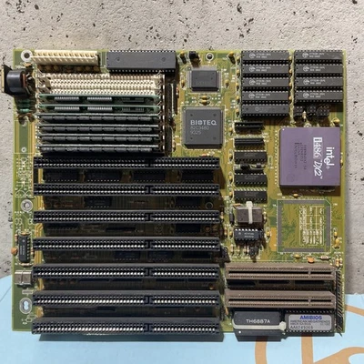 Placa madre vintage con chip Intel i486DX2 6 chips RAM - usada sin probar Foto 1 de 4
