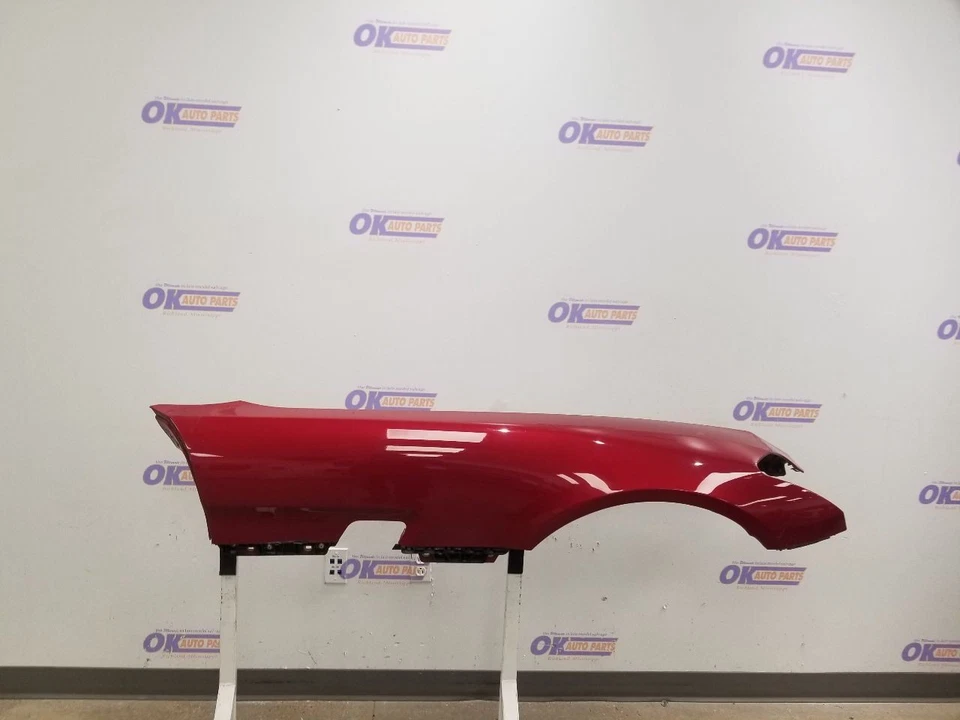 11 MERCEDES BENZ SLS AMG C197 FENDER ASSEMBLY RIGHT PASSENGER RED Foto 1 de 4