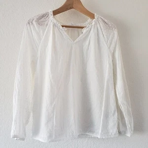 Gap Girls Split Neck Raised Polka Dot Pattern White Shirt - Size XXL - Picture 1 of 4