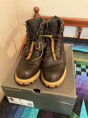 timberland 6 inch premium boots TB0A2GFG dark brown men's 9.5 M - Image 1 of 4