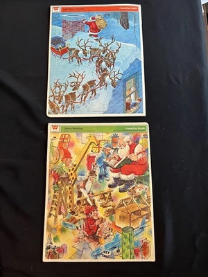 Lote de 2 rompecabezas de colección 1970 Noche antes de Navidad y taller de Papá Noel marco-bandeja Foto 1 de 4