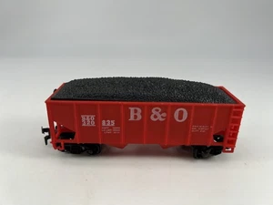 Life-Like #320835 HO Scale B&O Hopper Car Red Coal Load Good Condition - Picture 1 of 8