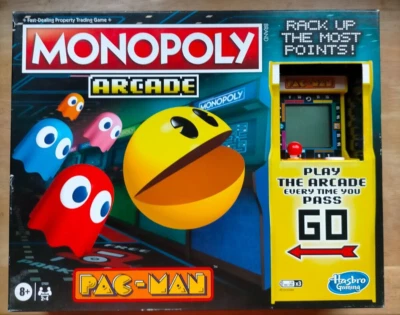 Monopoly x Pac-Man Arcade Board Game – Hasbro Classic for Kids 8+ - Image 1 of 4