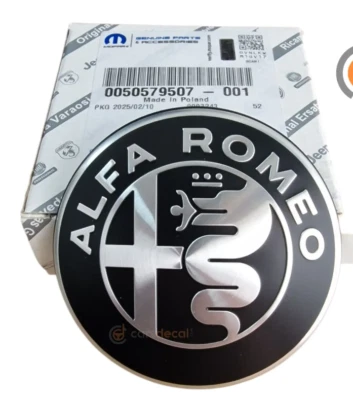Genuine Alfa Romeo Junior Fronet Emblem Badge 50579507 - Image 1 of 4