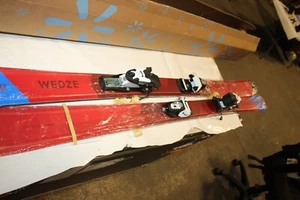 Decathlon Wedze 500 Downhill Skis Kids 140cm with Look Team 4 Bindings - Picture 1 of 6