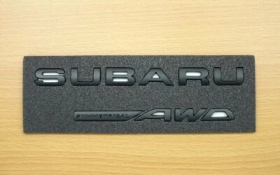 Juego de emblemas SUBARU WRX STI IMPREZA negro mate SUBARU AWD Foto 1 de 4