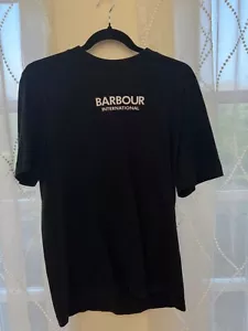 Barbour International Formula Logo schwarzes T-Shirt Größe Small - Bild 1 von 8