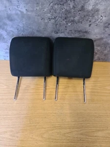 MAZDA 2 MK2 2011 FRONT HEADREST LEFT AND RIGHT X2 BLACK - Picture 1 of 9