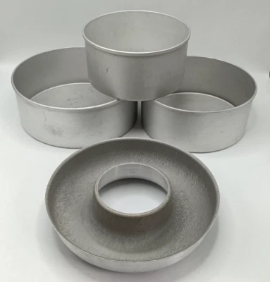 VINTAGE PRESTIGE RUNDE KUCHENFORMEN OFEN BACKFORMEN. 3 LOSE BODEN. ANDERE RINGDOSE - Bild 1 von 4