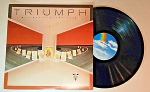 TRIUMPH-THE SPORT OF KINGS 1986 MCA-5786 VINYL RECORD ALBUM Near Mint Sleeve VG+ - Bild 1 von 20