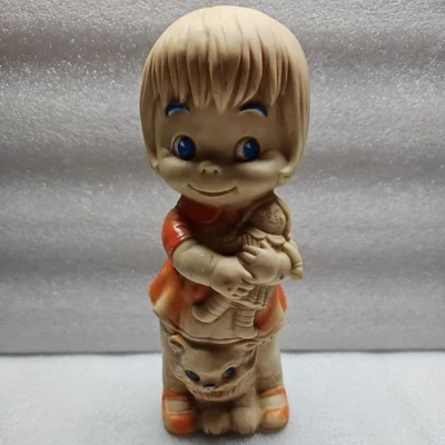 Muñeca de colección J.L Prescott Co de goma chirriante niña de juguete con un gatito 1968 Foto 1 de 4