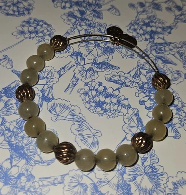 ~~Pulsera con cuentas Alex And Ani~~ Foto 1 de 3