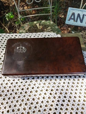 1949 Bakelite Royal Visit New Zealand Box King George VI - Image 1 of 4