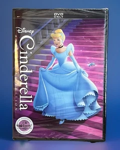 NEW Cinderella; The Walt Disney Signature Collection SEALED Classic DVD  - Foto 1 di 2