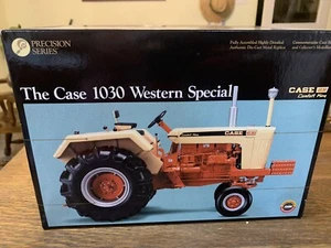 Tractor Ertl Case 1030 Western Special Escala 1/16 Serie de Precisión #15 ¡Nuevo en Caja! - Imagen 1 de 7