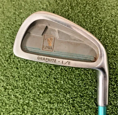 Square Two LPGA 4 Iron  /  RH  / ~37.75" Ladies Graphite  /  Good Grip  / jj7804 - Image 1 of 4