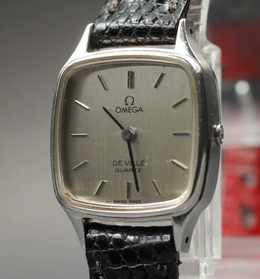 De colección 1979 [casi como nuevo] Omega De Ville 591.0023 20 mm cuarzo esfera plateada para mujer Foto 1 de 4