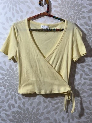 Blusa Top recortada acanalada amarilla Topshop para mujer 12 M Foto 1 de 4