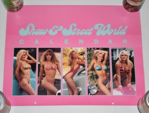 Calendario da parete Show N' Street World 1990 modelli bikini hot rods auto classiche - Foto 1 di 11