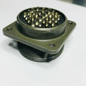 MS3102A32-8P Circular Connector MIL Series 30POS Male Straight Cable Mount - Picture 1 of 4