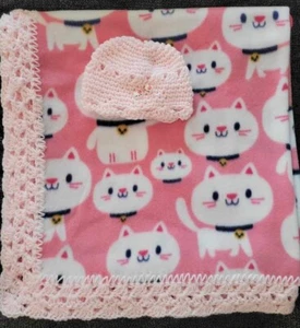 Baby Blanket Crochet Trim- Kitty print w/cap - Picture 1 of 1