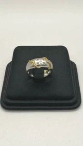 18k White and Yellow Gold Ring With Diamonds With Satin and Polished Gold Finish - Picture 1 of 3