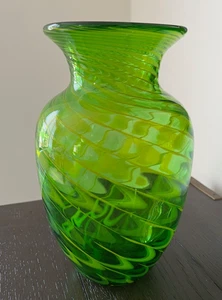 Hand Blown Green Apple and Yellow Twisted art glass vase (GR23) - Picture 1 of 5