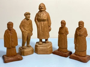 Lotto di 5 statuine in legno intagliato a mano AUDET fait a la main Quebec Canada - Foto 1 di 21
