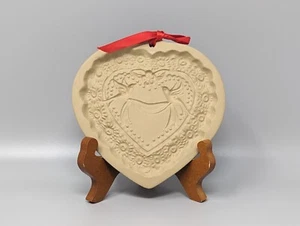 Brown Bag Stoneware Art 1985 Heart Birds Lovebirds Cookie Mold Press 6" - Picture 1 of 5