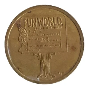 Fun World Arcade - Nashua New Hampshire Token - Picture 1 of 2