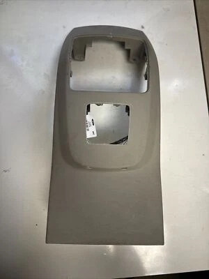 2013-2016 FORD C-MAX REAR CENTER CONSOLE VENT PANEL BLACK - Image 1 of 3