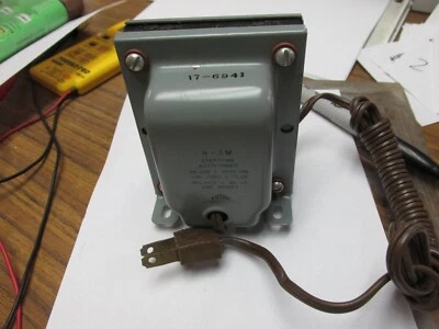 TRIAD STEPDOWN TRANSFORMER N-3M (BRAND NEW OLD STOCK) ...UO-33 - Image 1 of 4