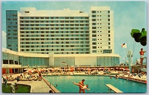 Vtg Miami Beach Florida FL Deauville Hotel Swimming Pool 1950s View Postcard - Picture 1 of 2