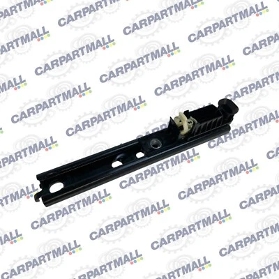 2000 2001 2002 Ford Focus Front Seat Belt Adjuster Height Mount 5205137-00B OEM - Imagem 1 de 4