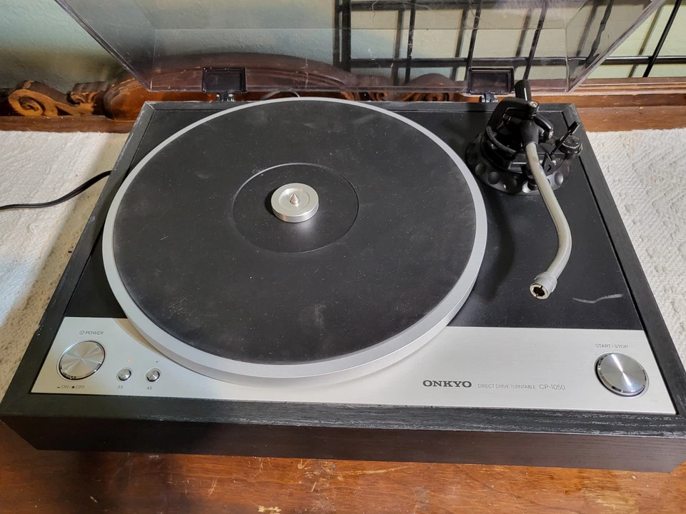 ONKYO CP-1050 Record Player Turntable Not Working  - Image 1 of 4