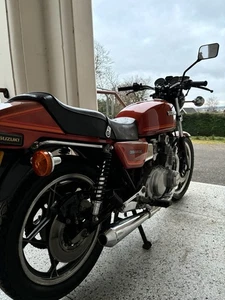 Suzuki Gs550 1983 Red - Picture 1 of 13