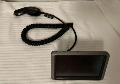 Garmin Nuvi 200W CAN 310 GPS Automotive Touch Screen Navigation + Charger Bundle - Image 1 of 4