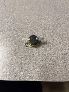 Whirlpool countertop microwave cavity thermostat 4359163 - Picture 1 of 2