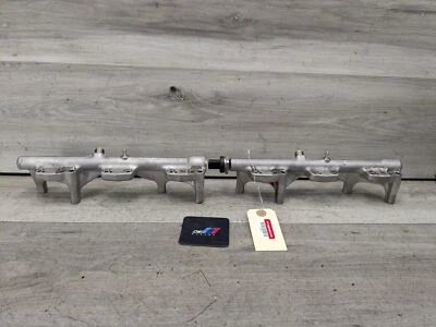 Línea de riel inyector de combustible de presión del motor OEM BMW F30 G30 M240 340 440 540 740 B58 Foto 1 de 4