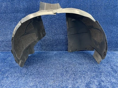 Guardabarros delantero derecho Buick Cascada 2016-2019 revestimiento protector contra salpicaduras OEM 13418974 Foto 1 de 4