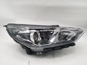 Hyundai I30 HATCH 2020-2023 HALOGEN R.H.S HEADLIGHT ASSEMBLY - Picture 1 of 9