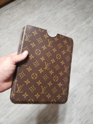 Authentic Louis Vuitton iPad Sleeve Monogram Canvas Case CT4190 Item #67532/340 - Image 1 of 4