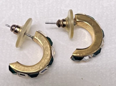 Красивый изумруд зеленый и прозрачный квадратной огранки со стразами пирсинг серьги золото - Изображение 1 из 4