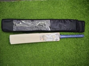 cricket bat - Picture 1 of 2