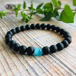Natural 8mm Black Onyx Bracelet Blue Cat's Eye Stone Stretch Bracelet Handmade - Picture 1 of 2