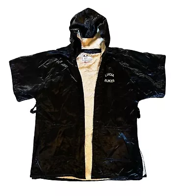 Lucia Rijker 😵🥊 Bata de Boxeo Usada / Usada {{ Foto Emparejada } 11-20-97!!️ Foto 1 de 4