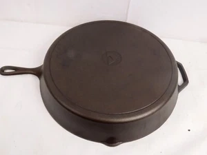 Ozark Trail  15" Cast Iron Skillet Note ding Reseasoned - Picture 1 of 6