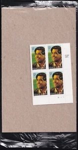 Scott #3781 Cesar E. Chavez Plate Block of 4 Stamps - Sealed - Picture 1 of 3